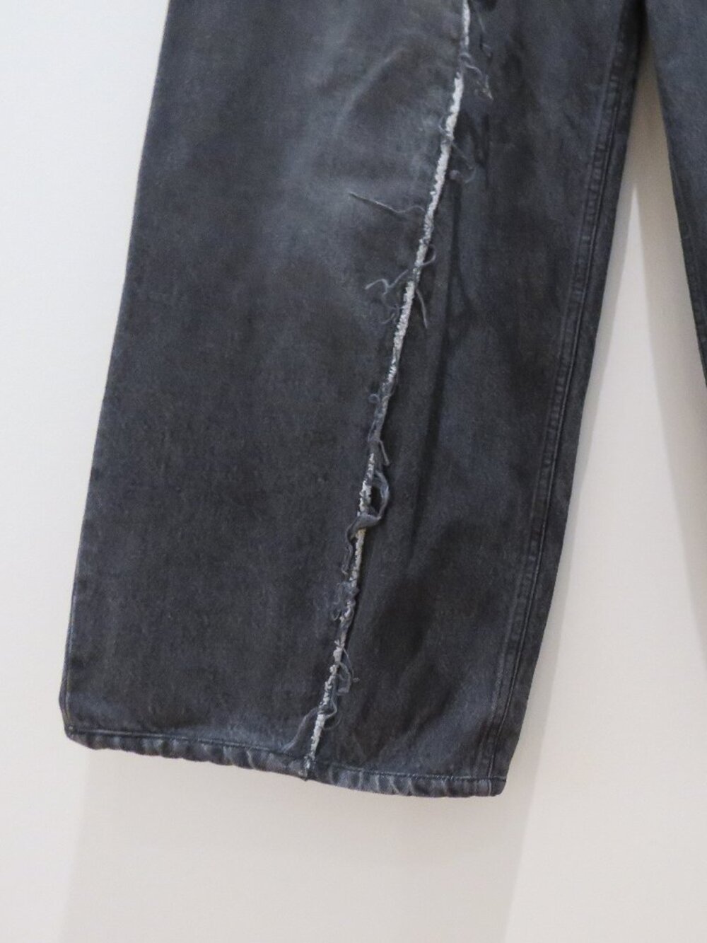 MM6 MAISON MARGIELA Gray Raw Edge Wide Leg Jeans Size 29 Avant Garde Minimalist - Picture 9 of 14